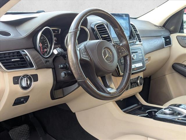 2017 Mercedes Benz GLS 450 4MATIC photo 2