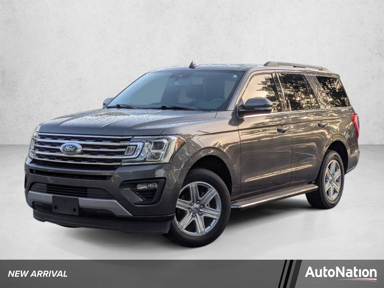 2019 Ford Expedition XLT's photo