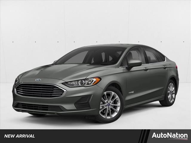 2019 Ford Fusion SE's photo