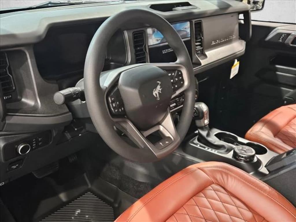 New 2026 Ford Bronco Base SUV