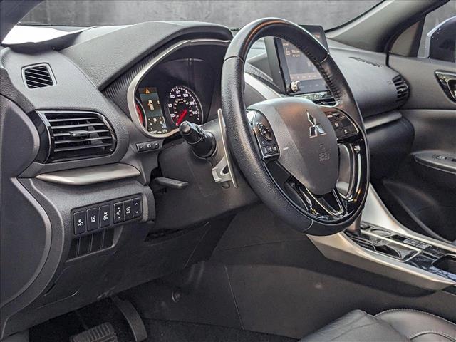 2022 Mitsubishi Eclipse Cross SE photo 2