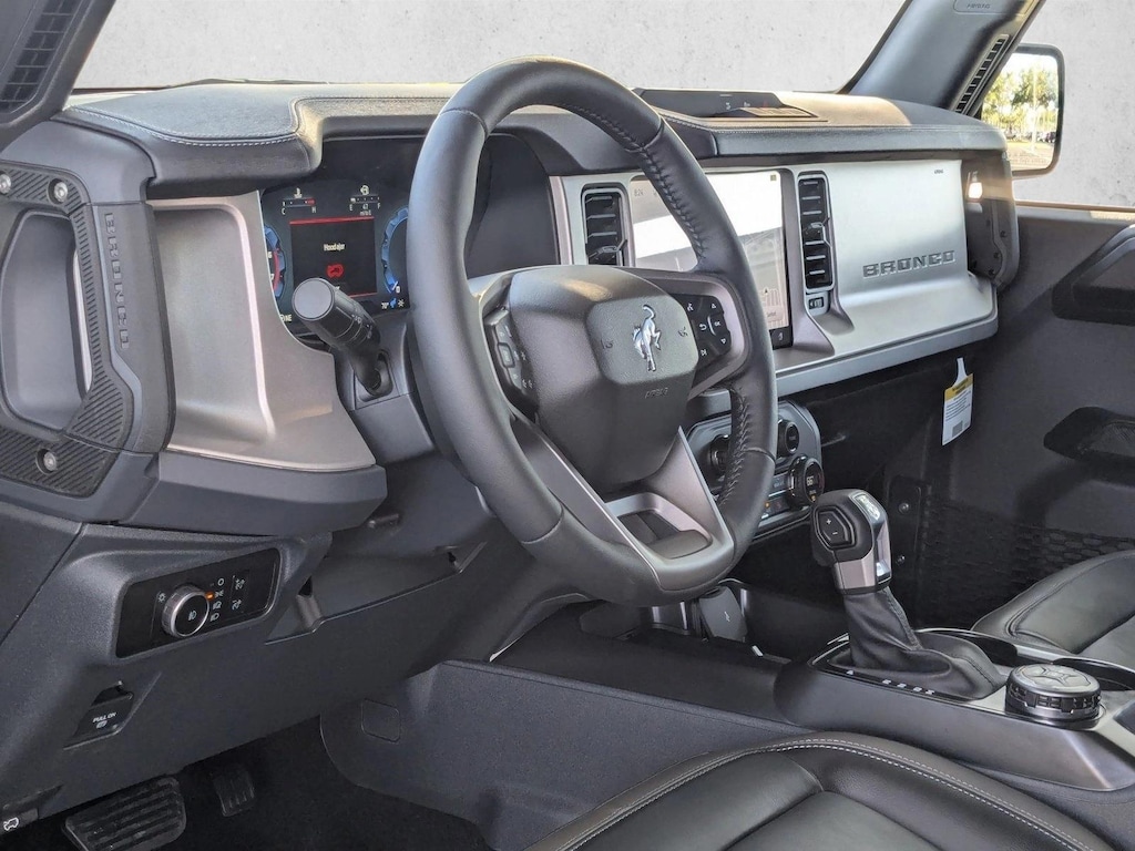 New 2026 Ford Bronco Outer Banks SUV