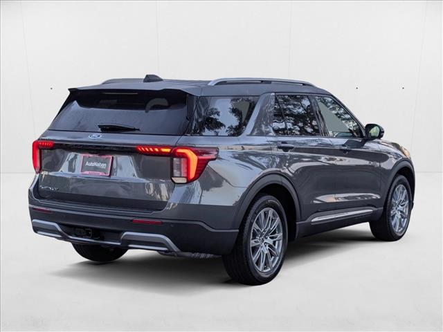2025 Ford Explorer Platinum photo 2