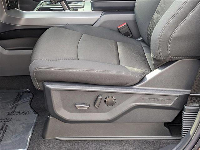 2025 Ford F-150 XLT photo 4