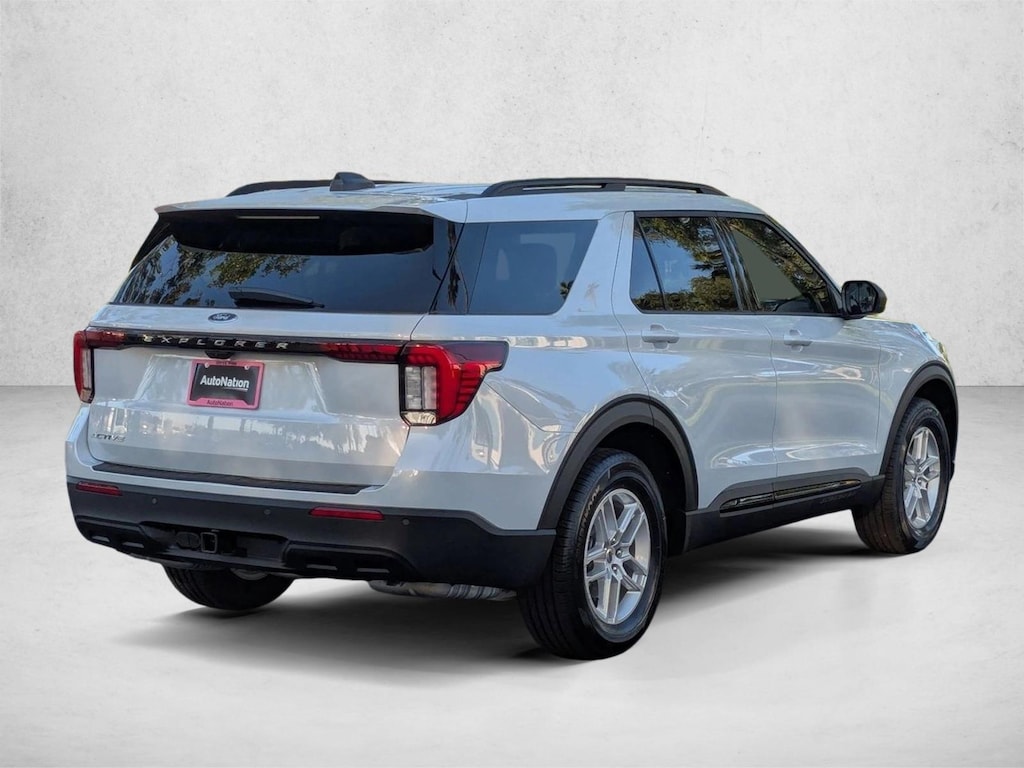 New 2026 Ford Explorer Active w/200A Pkg SUV