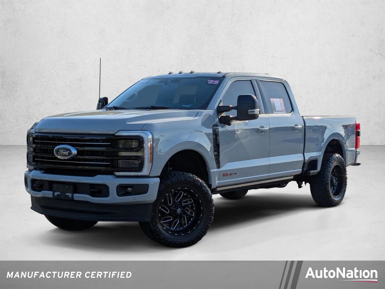 2025 Ford F-350 Platinum 4x4 Crew Cab 6-3/4' Box SRW's photo