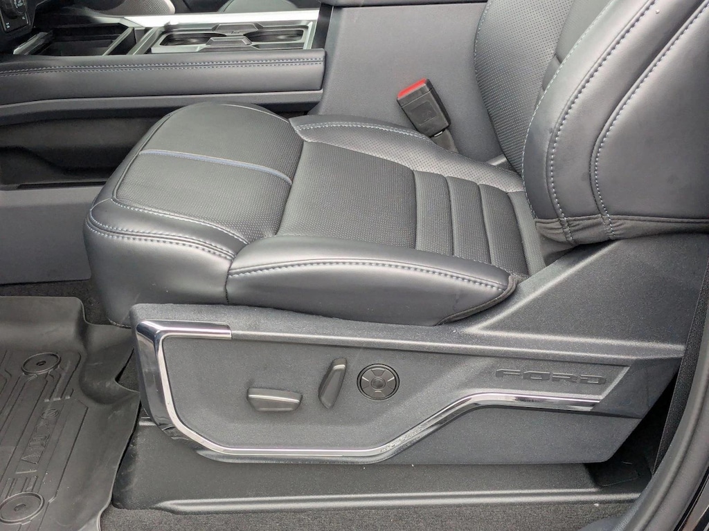 New 2026 Ford F-350 Platinum Truck Crew Cab
