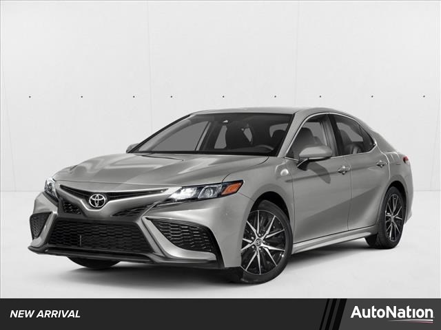 2022 Toyota Camry SE's photo