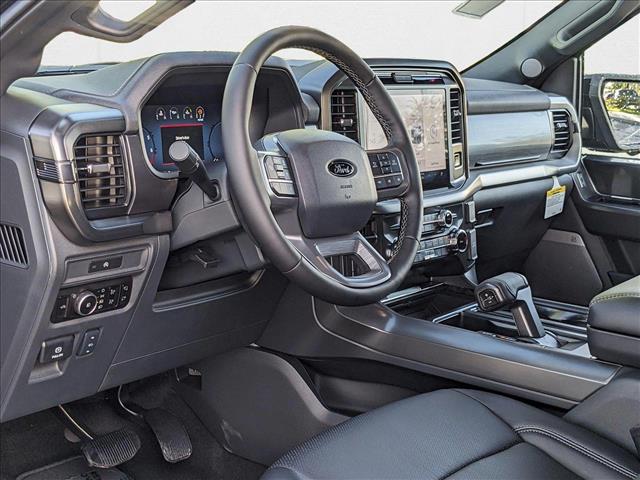 2025 Ford F-150 Lariat photo 3