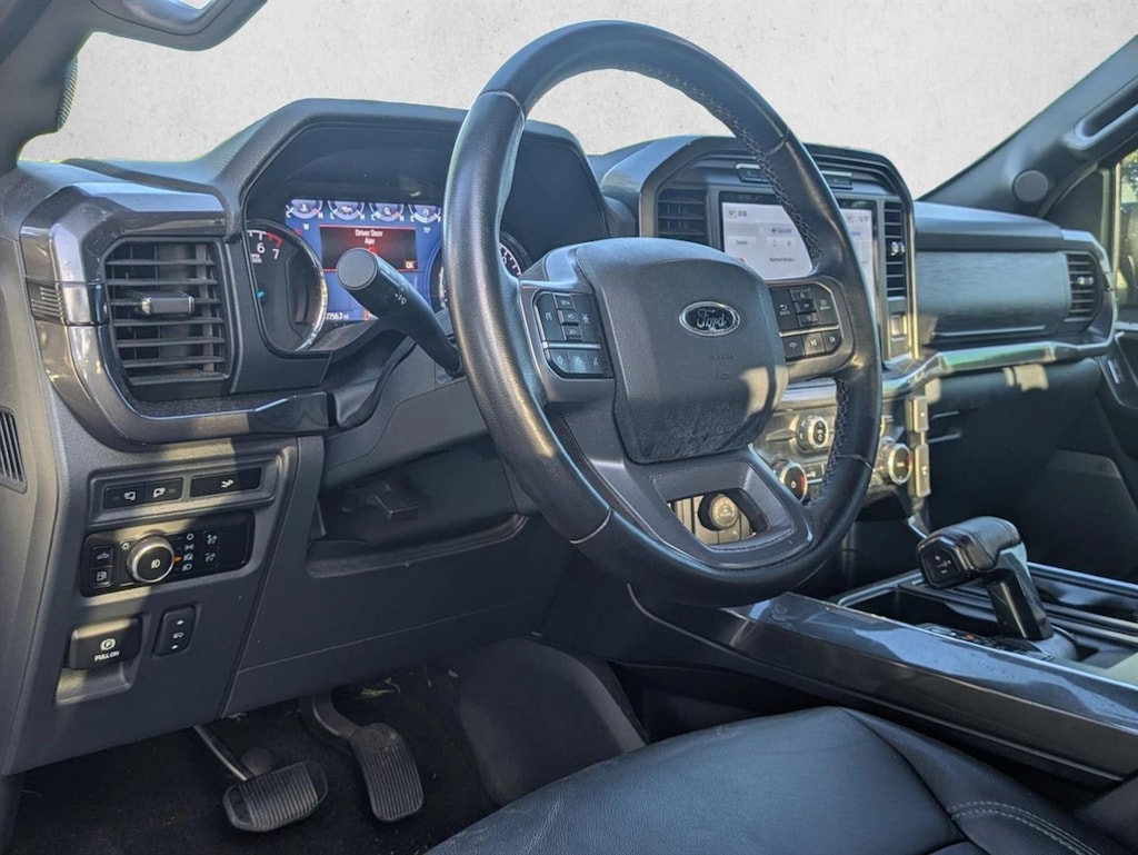 Used 2023 Ford F-150 XLT Truck SuperCrew Cab