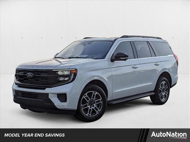 2025 Ford Expedition Active's photo