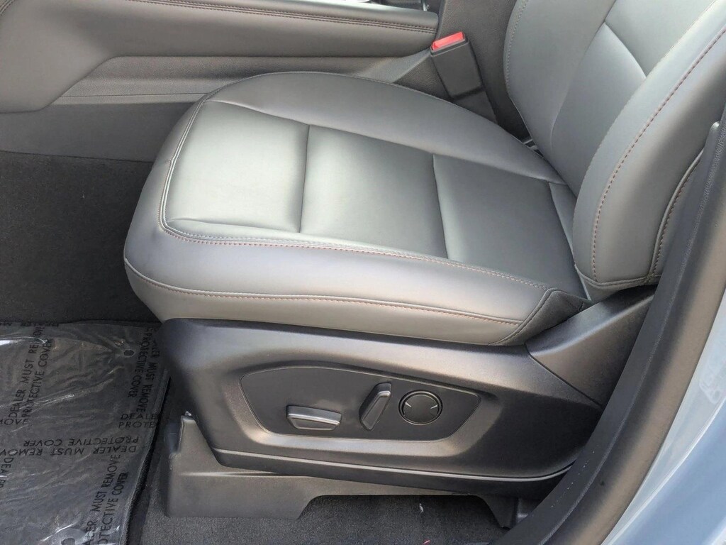 New 2026 Ford Explorer Active w/200A Pkg SUV