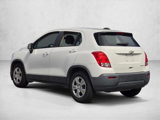 2015 Chevrolet Trax LS photo 3