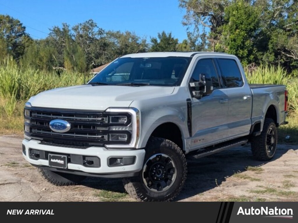 New 2026 Ford F-250 Platinum Truck Crew Cab