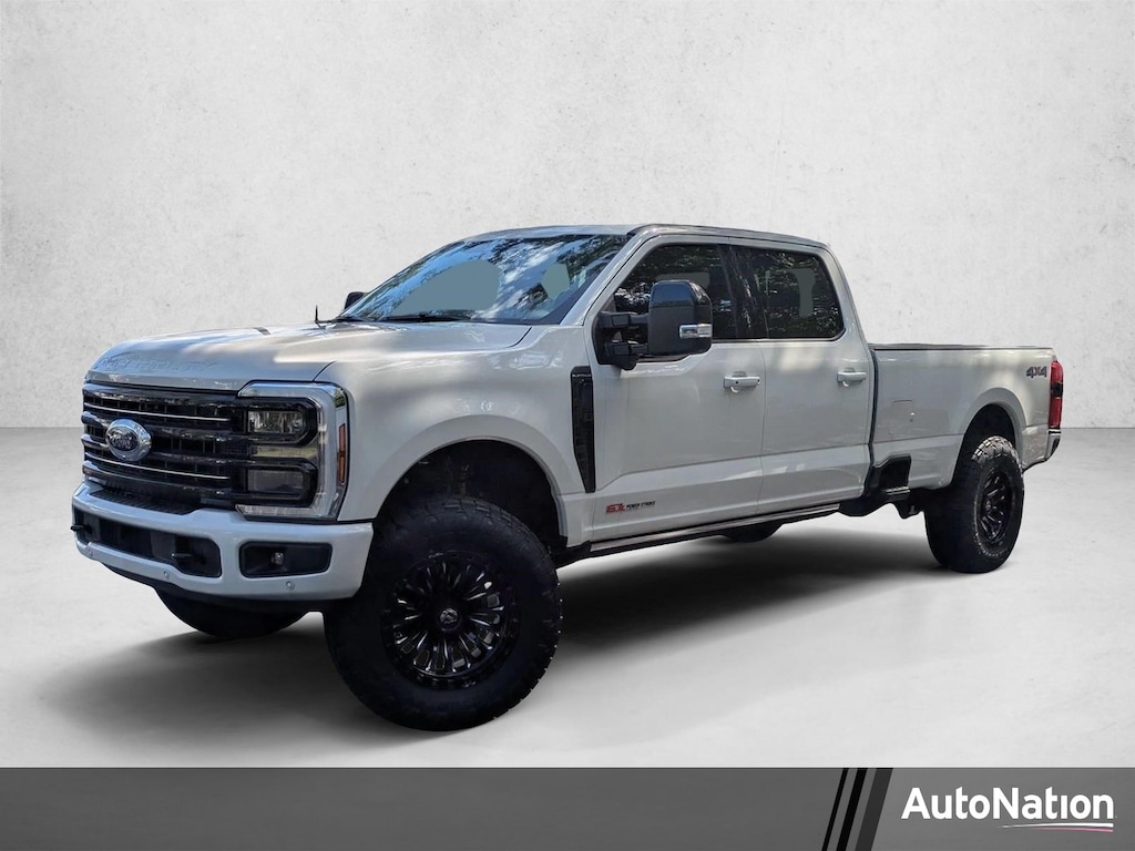 New 2026 Ford F-350 Platinum Truck Crew Cab
