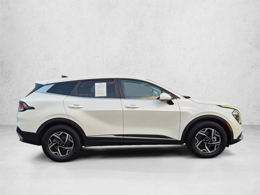 Used 2023 Kia Sportage LX SUV