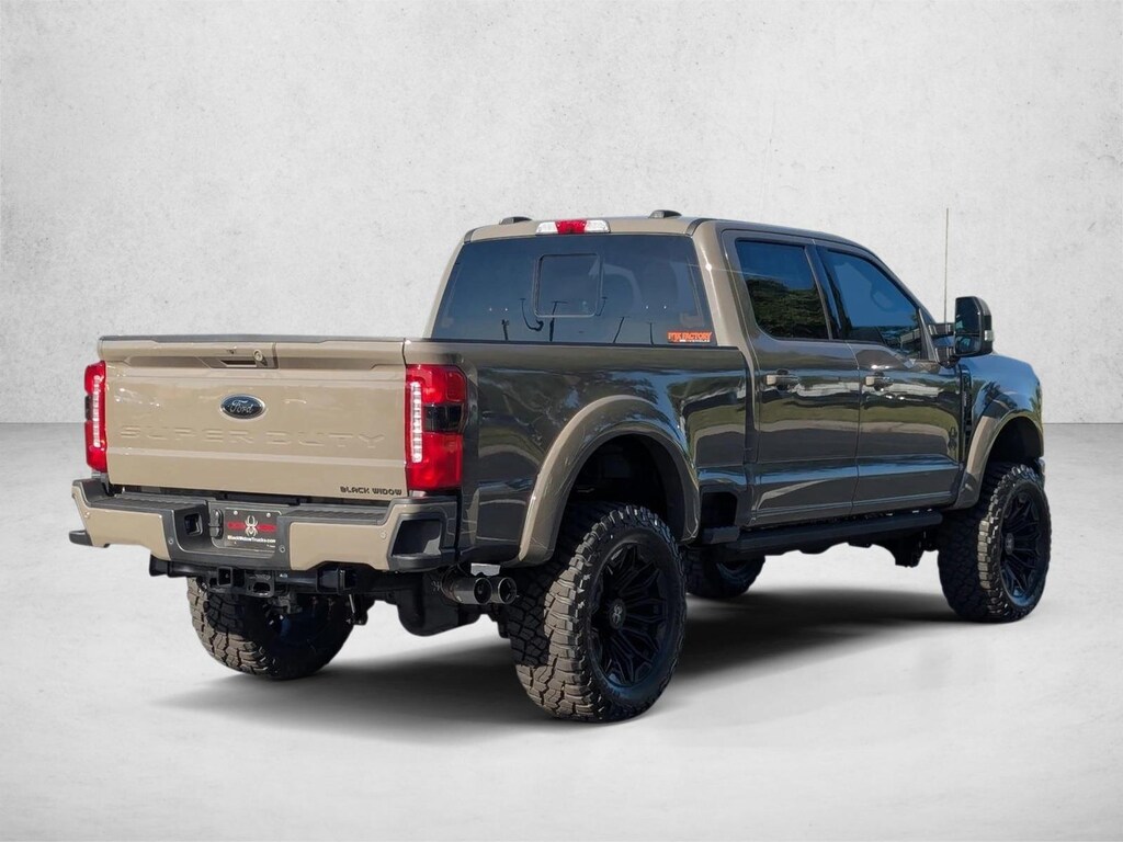 New 2026 Ford F-250 LARIAT Truck Crew Cab