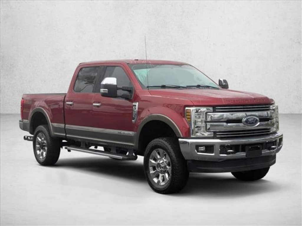 Used 2018 Ford F-350 LARIAT Truck Crew Cab