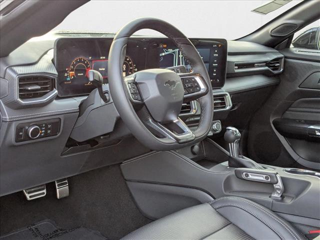 2025 Ford Mustang GT Premium Convertible photo 3