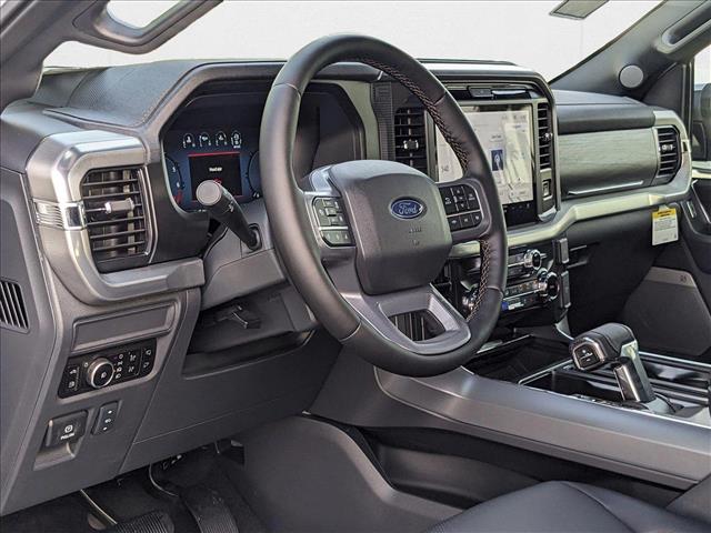2025 Ford F-150 Lariat photo 2