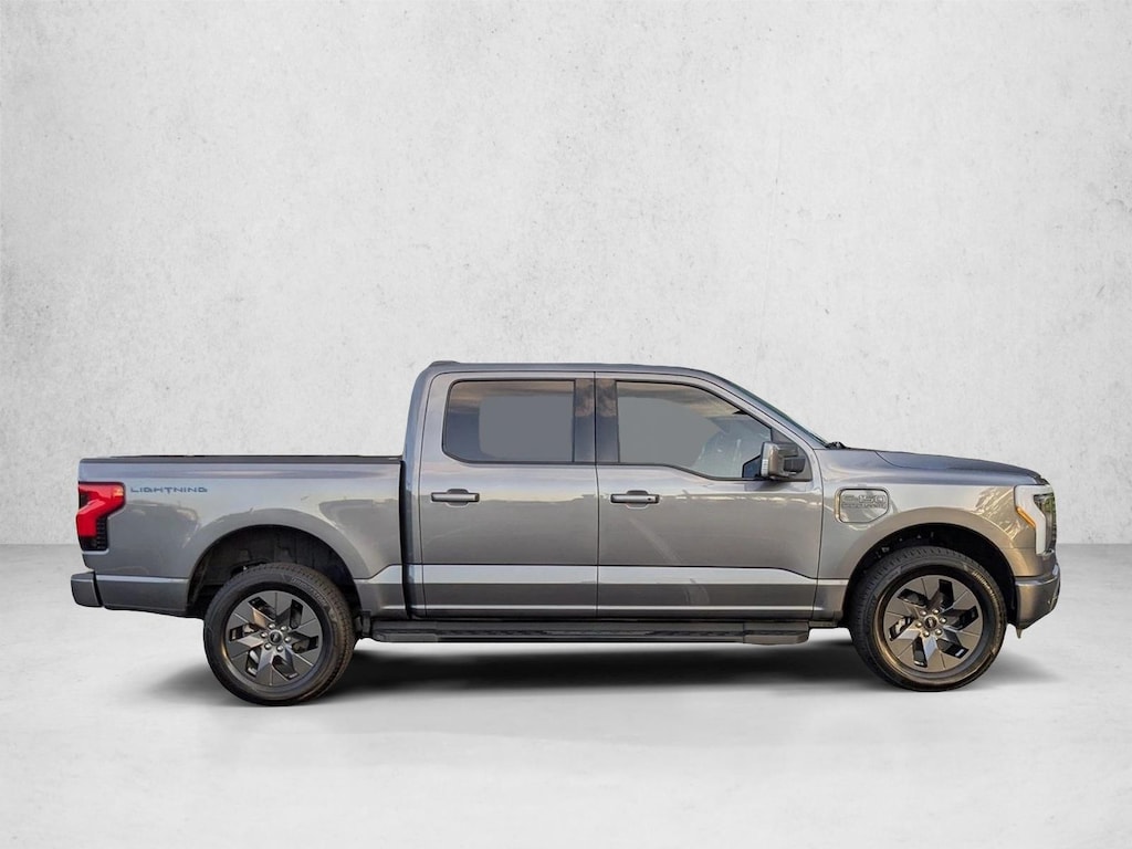 Used 2023 Ford F-150 Lightning LARIAT Truck SuperCrew Cab