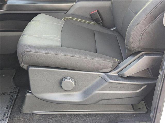 2025 Ford F-150 STX photo 4