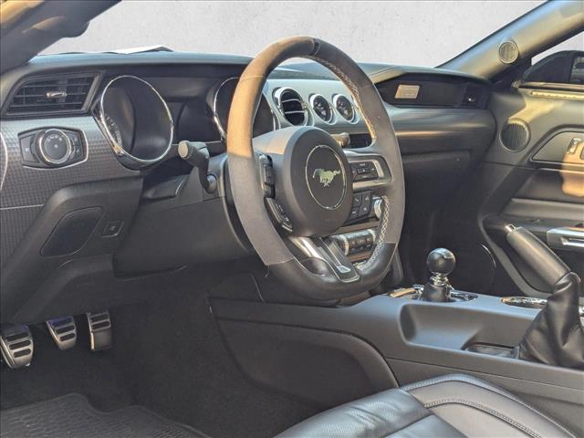 2015 Ford Mustang GT Premium photo 2