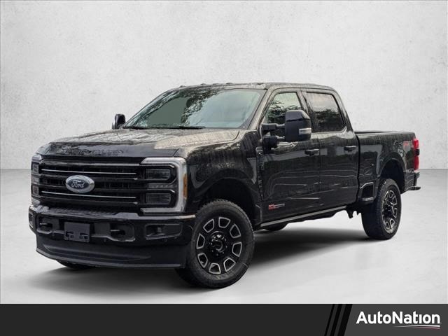 2026 Ford F-250 Super Duty Platinum's photo