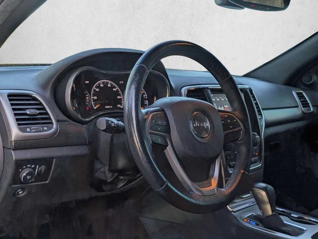 Used 2018 Jeep Grand Cherokee Altitude SUV