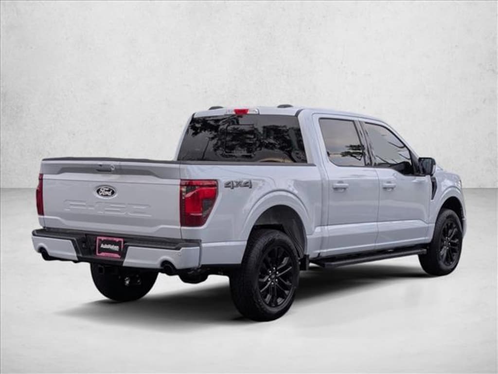 New 2025 Ford F-150 XLT Truck SuperCrew Cab