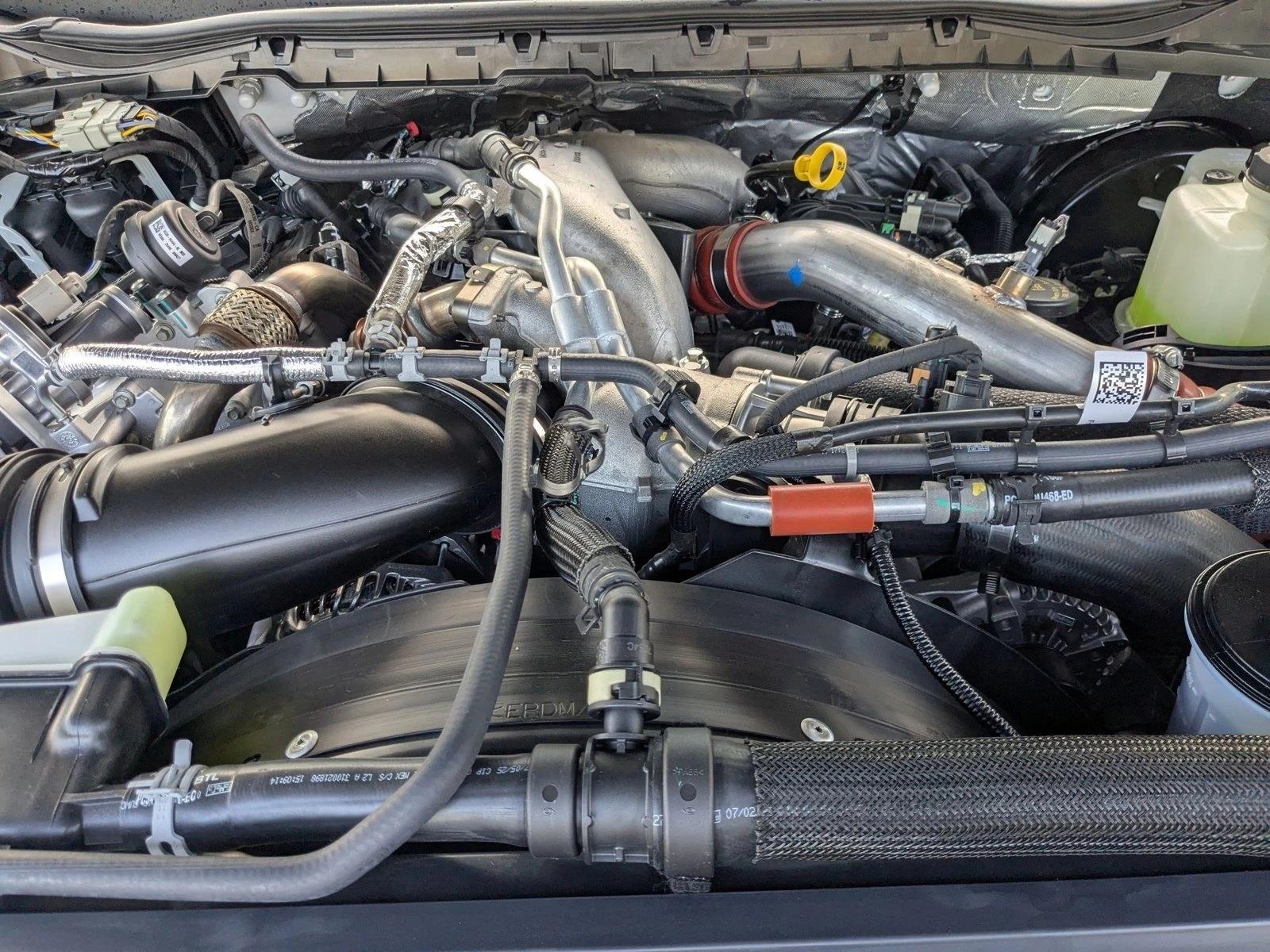 2026 Ford F-350 Super Duty Platinum - Photo 15