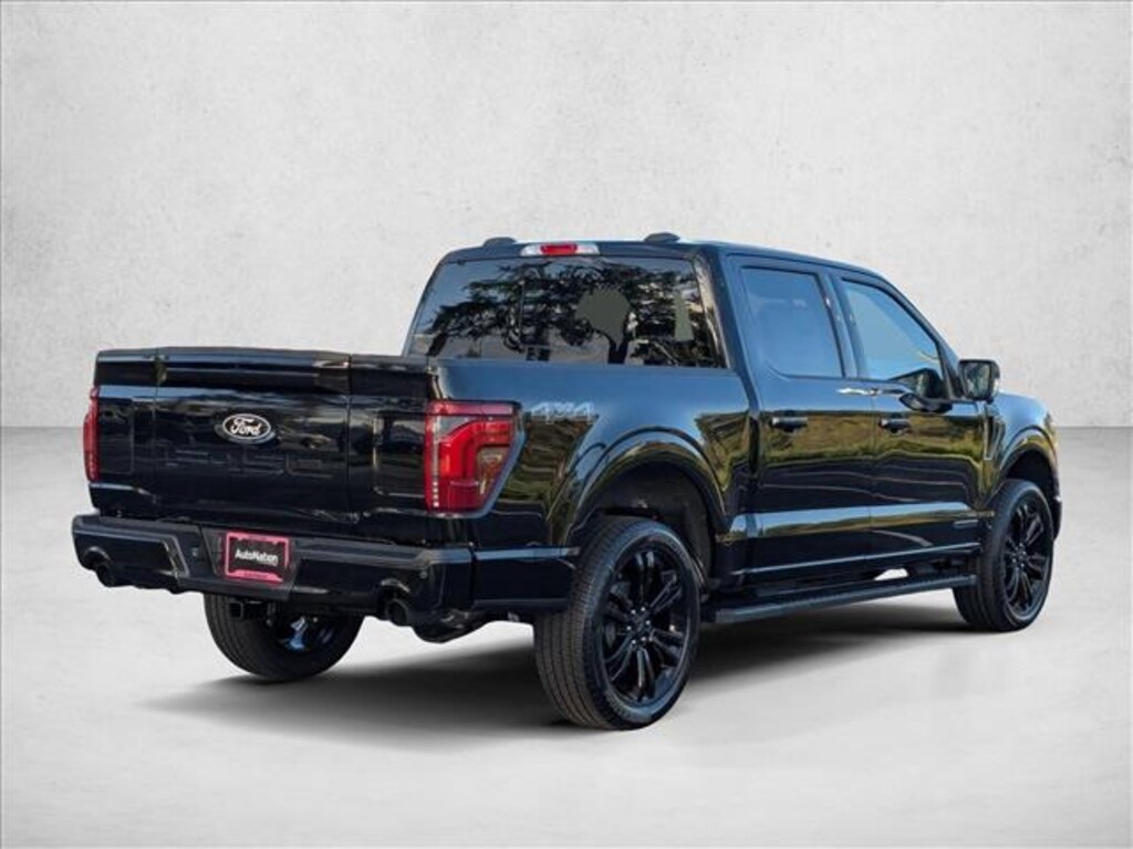 New 2025 Ford F-150 LARIAT Truck SuperCrew Cab