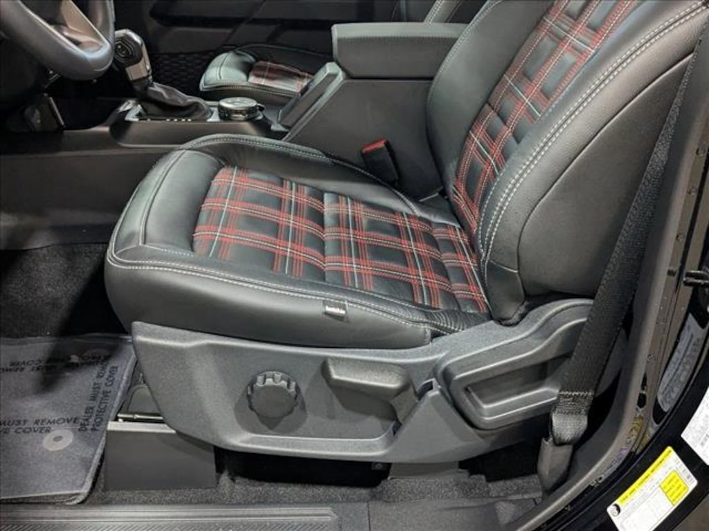 New 2025 Ford Bronco Base SUV