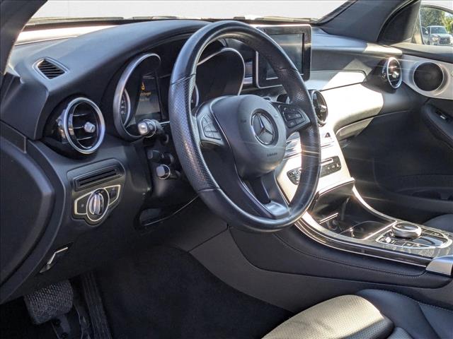 2019 Mercedes Benz GLC 300 photo 2