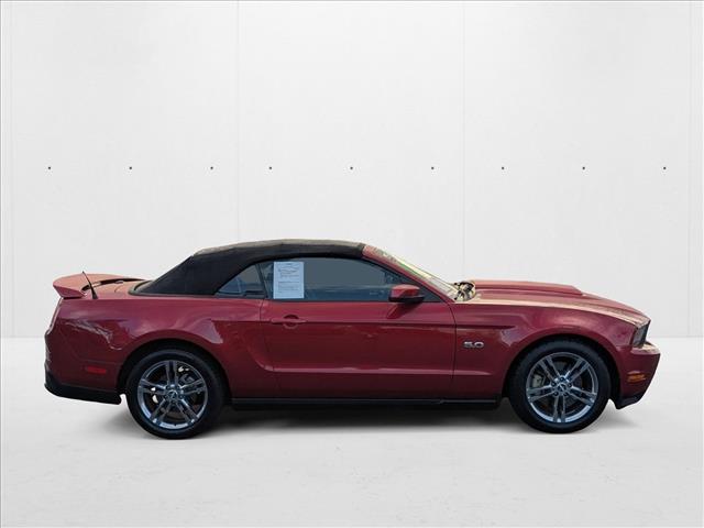 2011 Ford Mustang GT Premium Convertible photo 4