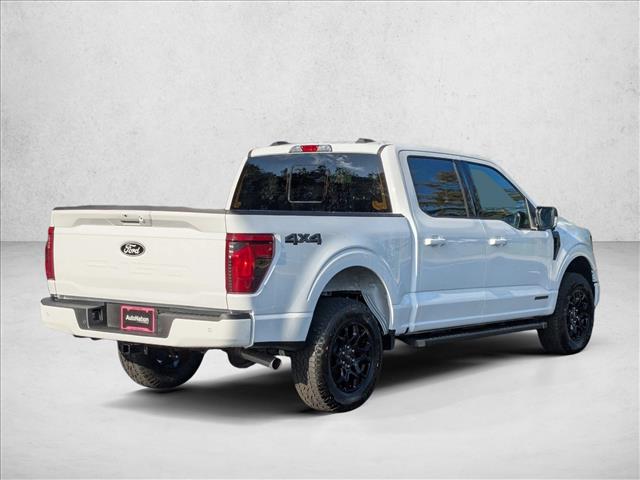 2025 Ford F-150 XLT photo 2