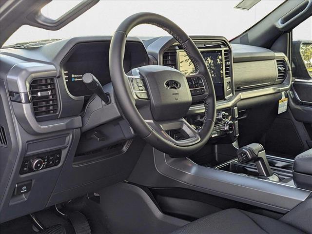 2025 Ford F-150 XLT photo 3