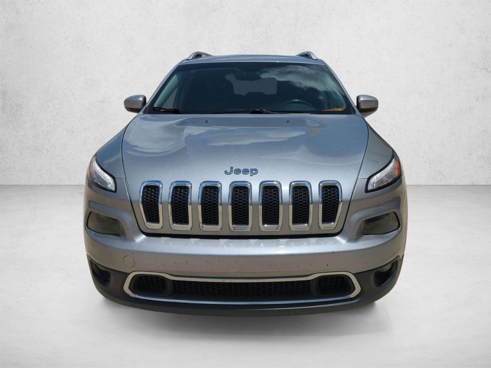 Used 2015 Jeep Cherokee Limited with VIN 1C4PJLDSXFW579772 for sale in Sanford, FL