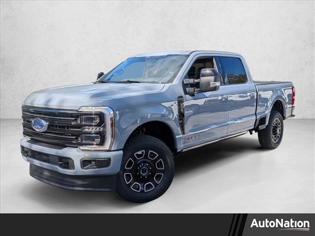 2026 Ford F-250 Super Duty Platinum's photo