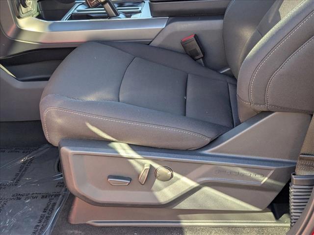 2025 Ford F-150 XLT photo 4