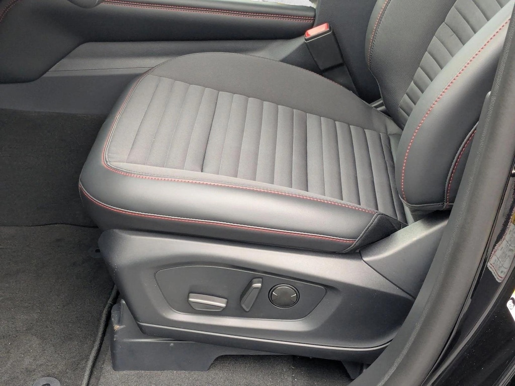 New 2026 Ford Explorer ST-Line SUV