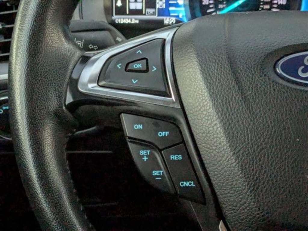 Used 2024 Ford Edge SEL SUV