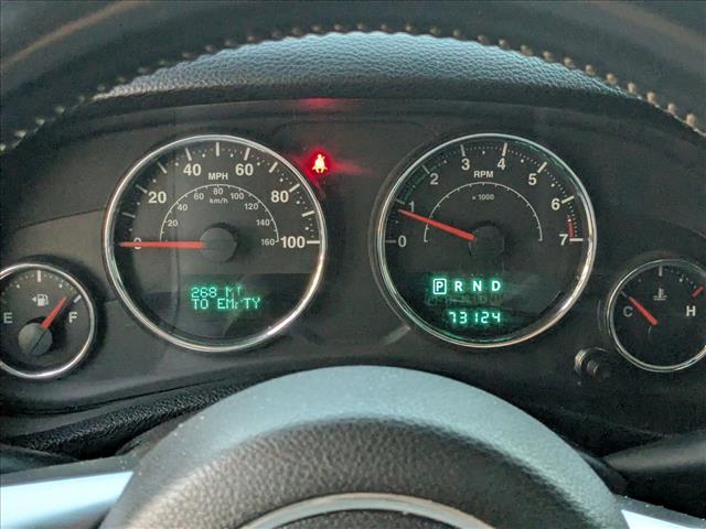 2014 Jeep Wrangler Unlimited Freedom photo 3