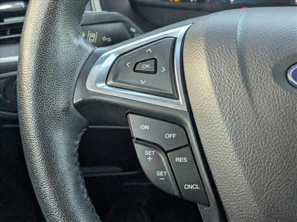 Used 2023 Ford Edge SEL SUV