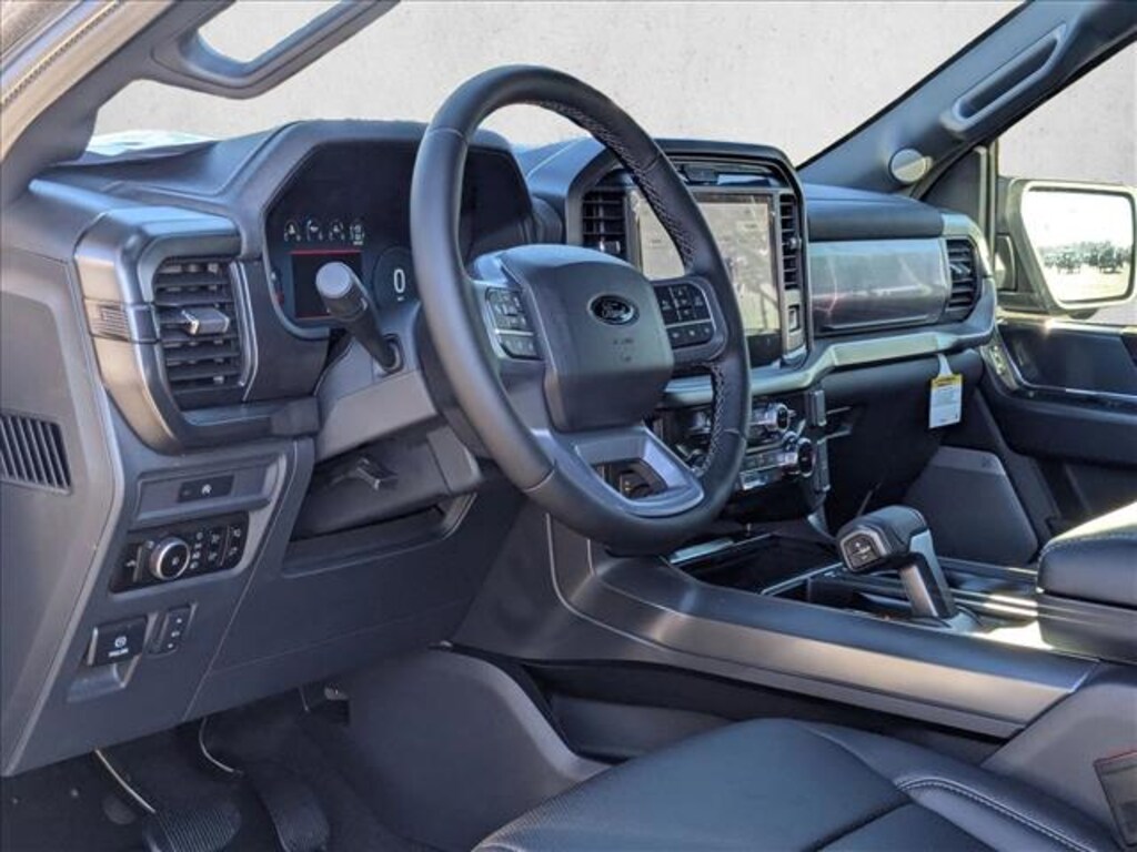 New 2025 Ford F-150 LARIAT Truck SuperCrew Cab