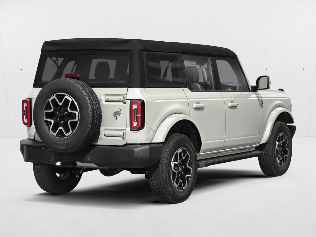 New 2026 Ford Bronco Outer Banks SUV