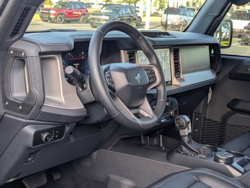 New 2026 Ford Bronco Outer Banks SUV