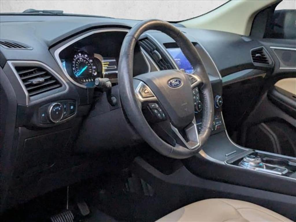 Used 2019 Ford Edge SEL SUV