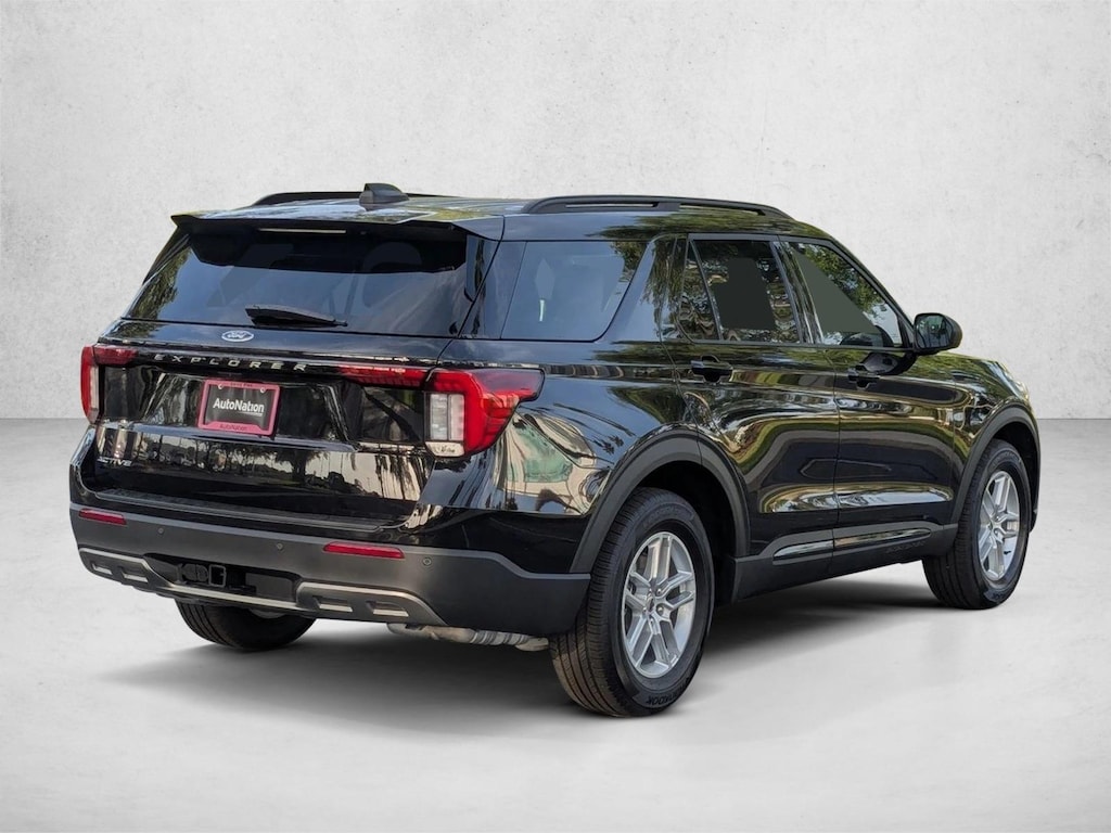 New 2026 Ford Explorer Active w/200A Pkg SUV