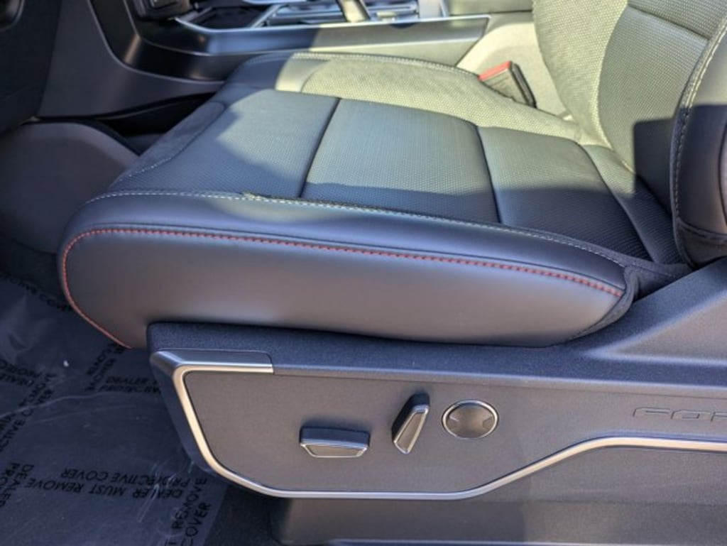 New 2025 Ford F-150 Raptor Truck SuperCrew Cab